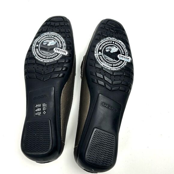 NWT Geox Respira Leather Rhinestone Detail Shoe Loafer Slip on US 9,5 EU 39,5 - Picture 13 of 15